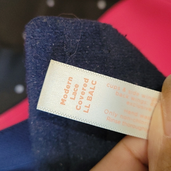 Cacique 40G Modern Lace Lightly Lined Balconette Bra. - Picture 3 of 4